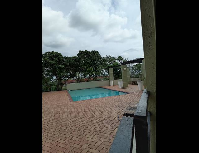1 BEDROOM APARTMENT TO LET IN UMHLANGA RIDGE
